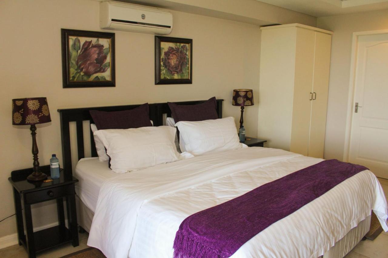 Relax Inn Балито Екстериор снимка